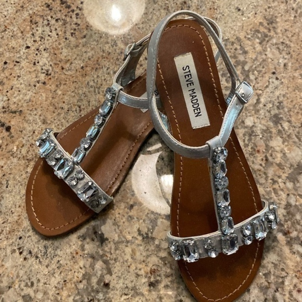 Steve Madden embellished stones sandals 7.5